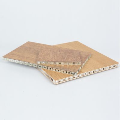 3003 Alüminyum bal kovanı panelleri 8 mm bal kovanı hücresinin boyutu ve ≤0.5 mm düzlüğü ile
