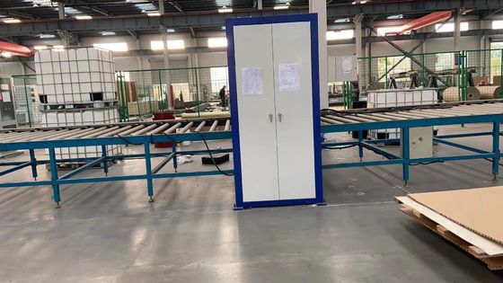 Yüksek Kapasiteli Otomatik Bal Köpeği Yapıştırma Makinesi Bal Köpeği Panelleri Yapmak İçin