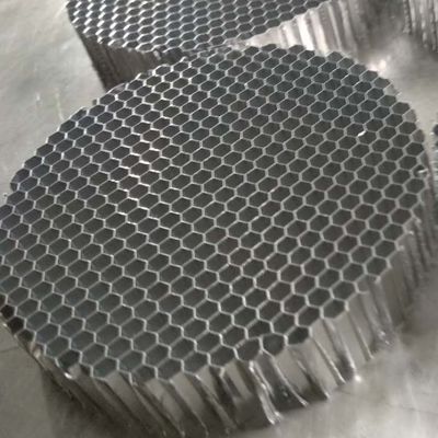 Trafik ışıkları için özel alüminyum bal kovanı pervane çapı 50 mm