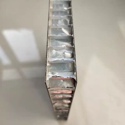 25mm Kalınlık Yüksek Güçlü HPL Bal Arısı Panel Yere Yumuşak