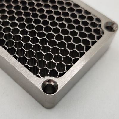 Elektromekanik platform için 1mx1m paslanmaz çelik bal kovanı havalandırması
