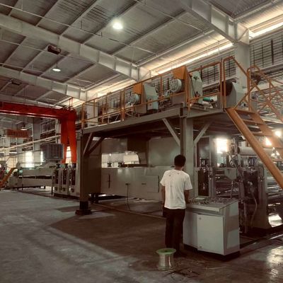 Alüminyum bal çekirdeği bileşik paneli Sürekli Üretim hattı Bal çekirdeği makinesi