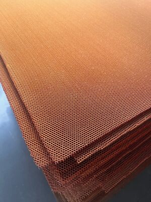 Ses Yalıtımlı Havacılık Sınıfı Aramid Petek Çekirdek 4x8' Raylı Ulaşım İçin