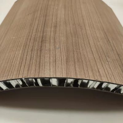 Yüksek Hızlı Demiryolları İç Dekorasyonu için 23 mm HPL Bal Arısı Paneli