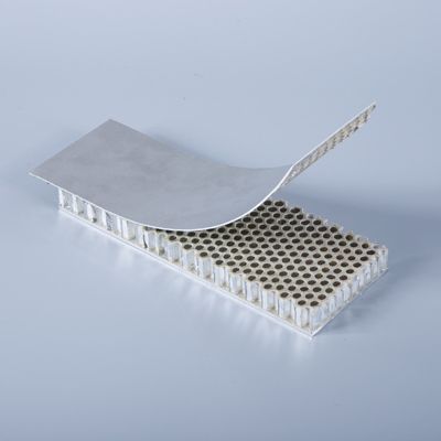 Güneş Termal Kullanım Sistemi için 1250x2500mm Alüminyum Bal Arısı Yaprak
