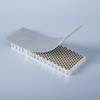 Anti-Aging 2 Parça Epoxy yapıştırıcı F104 İyi sıkıştırma performansı